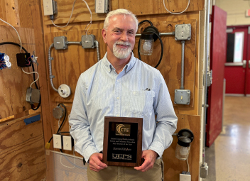  Kevin Kitchen of Monroe High named the UCPS CTE 2025 Teacher of the Year